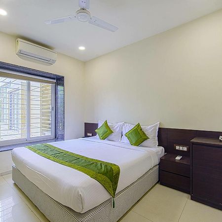 Oyo 16703 Hotel The Platinum Kolkata Luaran gambar